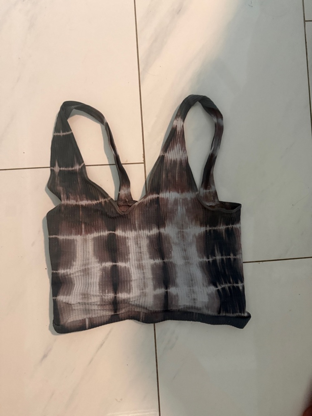Tie-Dye Ribbed Crop Tank Top - Black & White